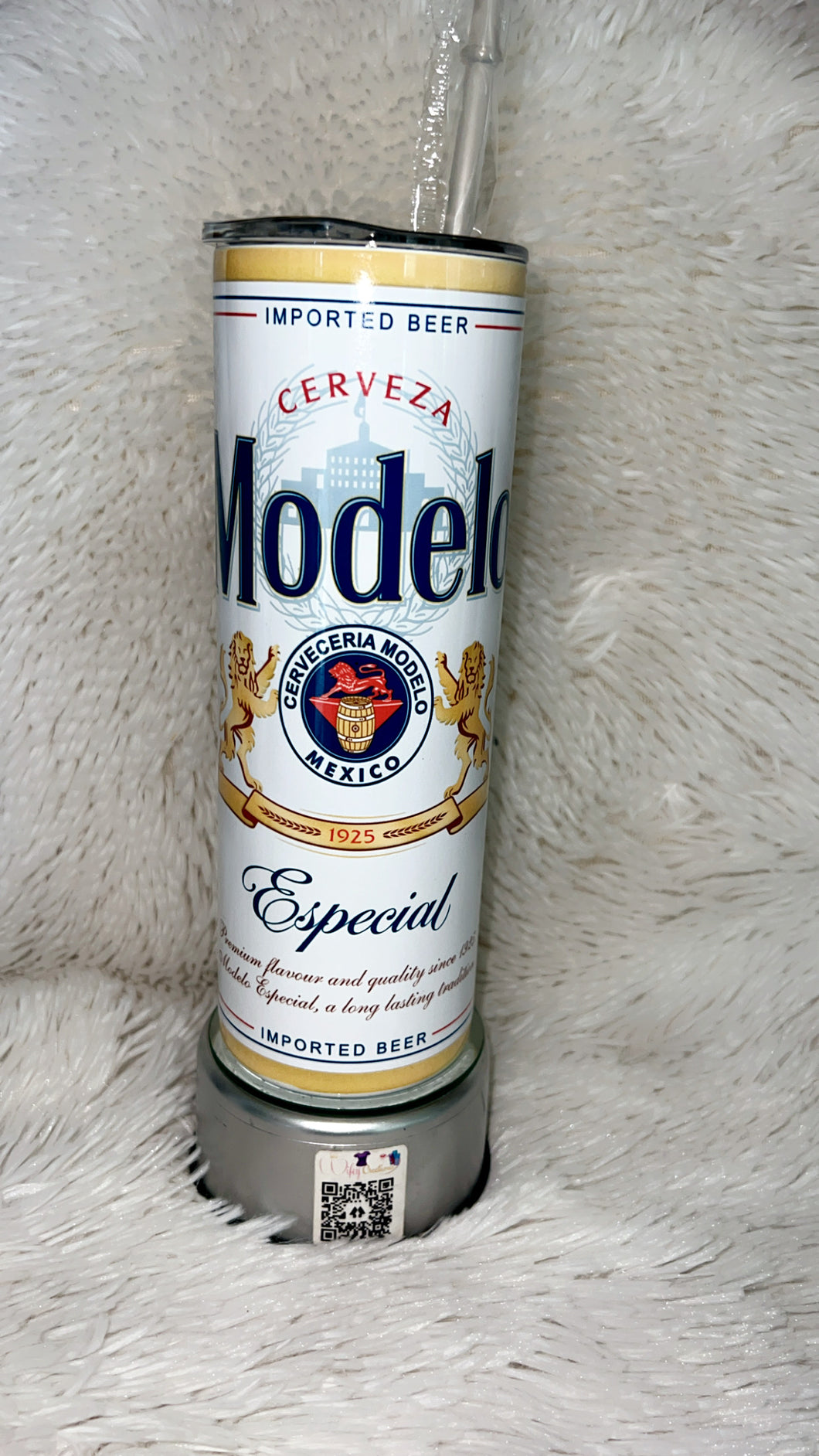 Modelo Tumbler