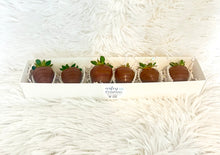 Load image into Gallery viewer, Half dozen Strawberries
