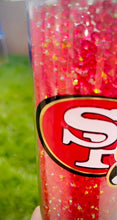 Load and play video in Gallery viewer, Red &amp; Gold Snow globe tumbler
