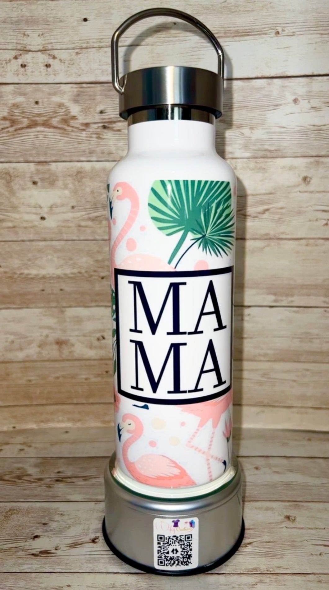 Flamingo mama