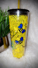 Load image into Gallery viewer, Bee rhinestone snow globe tumbler
