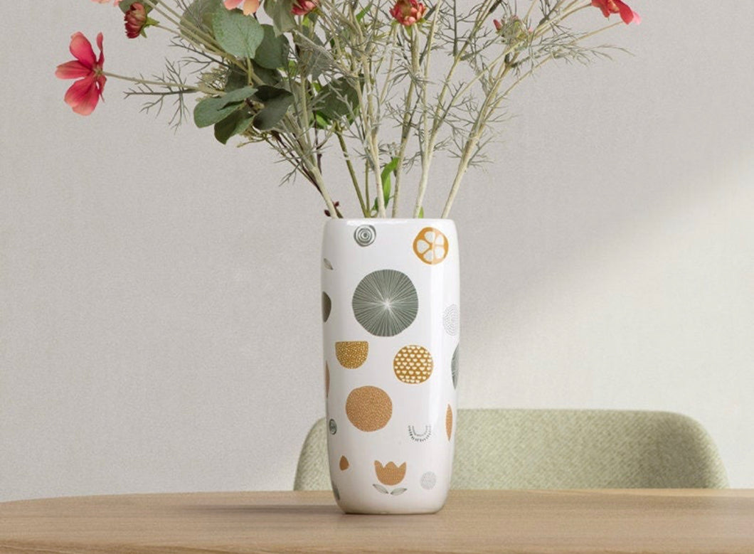 Ceramic vase