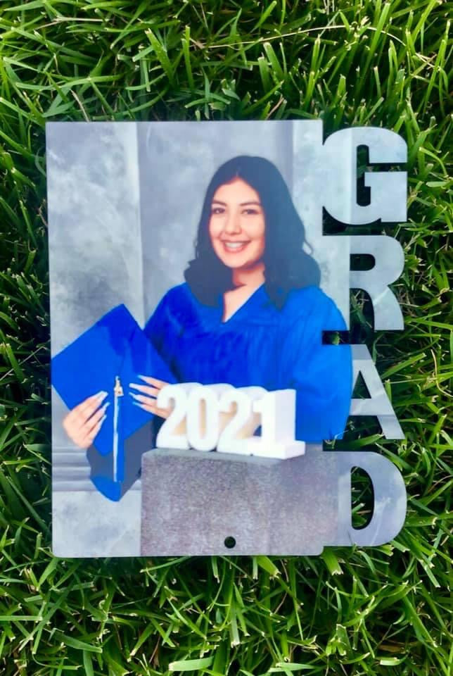 Graduation frame 2022
