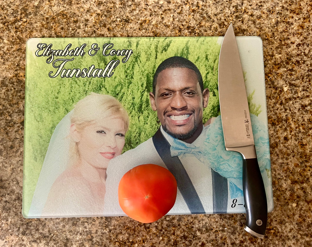Glass cutting board